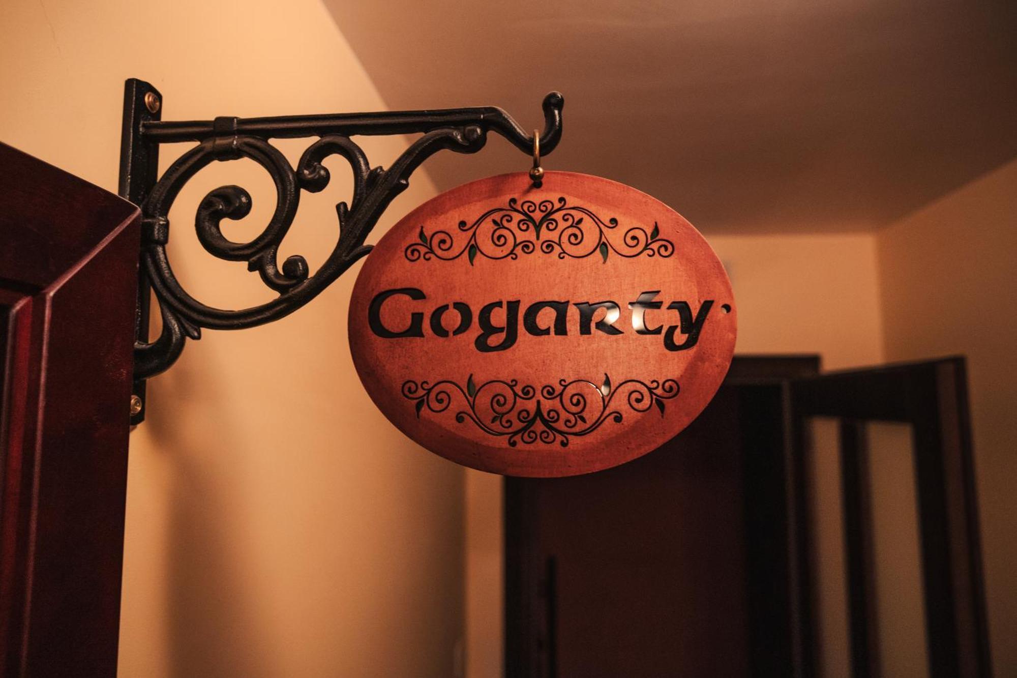 Shoemaker Irish Pub & Accommodation Kielce Exterior foto